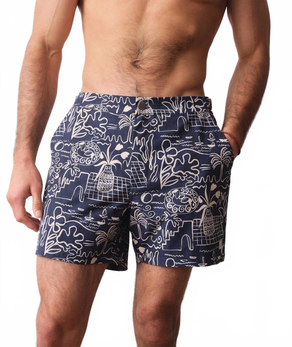 NEW MARINE LAYER vintage swim trunk in navy/ white island motif